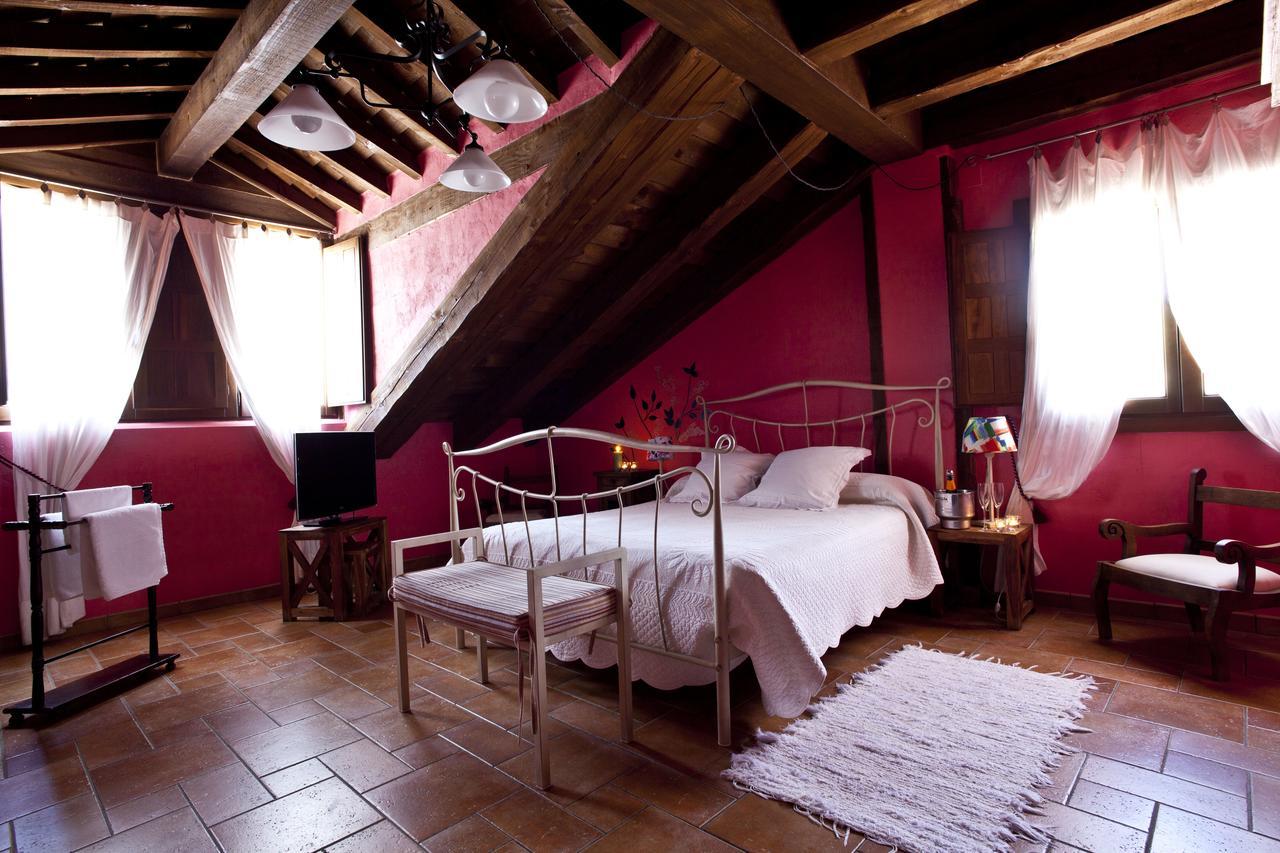 Hotel El Rincon De Hoces Del Duraton 4*